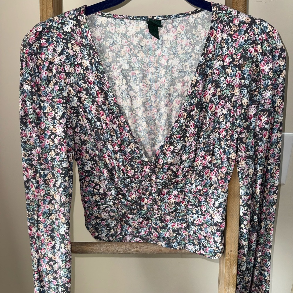 Floral V-Neck Long Sleeve Women's Top - Pink & Black